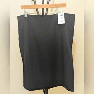 Dorothy Perkins black skirt - size 16